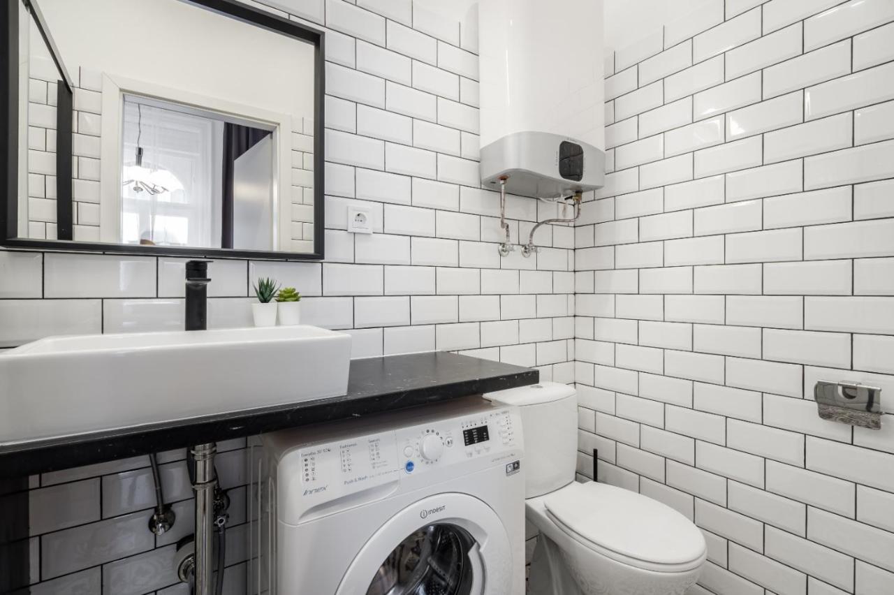 Apartament E32 - Oktogon Panorama Suite - Best Location - By Bqa *