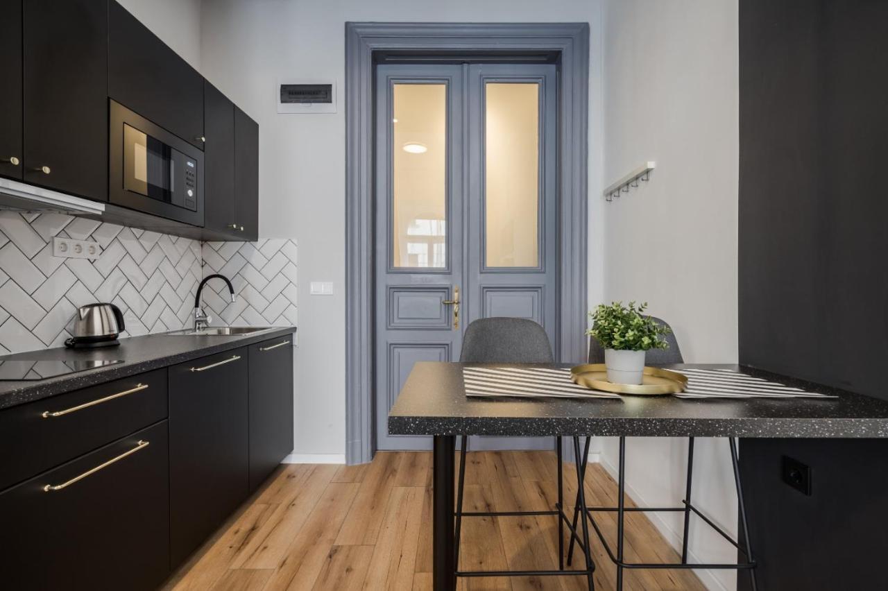 Apartmán E32 - Oktogon Panorama Suite - Best Location - By Bqa *